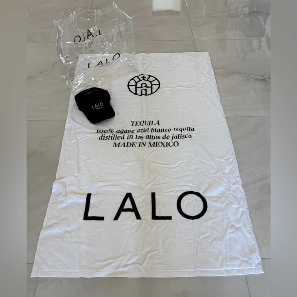LALO White Beach Towel Set Hat Clear Tote